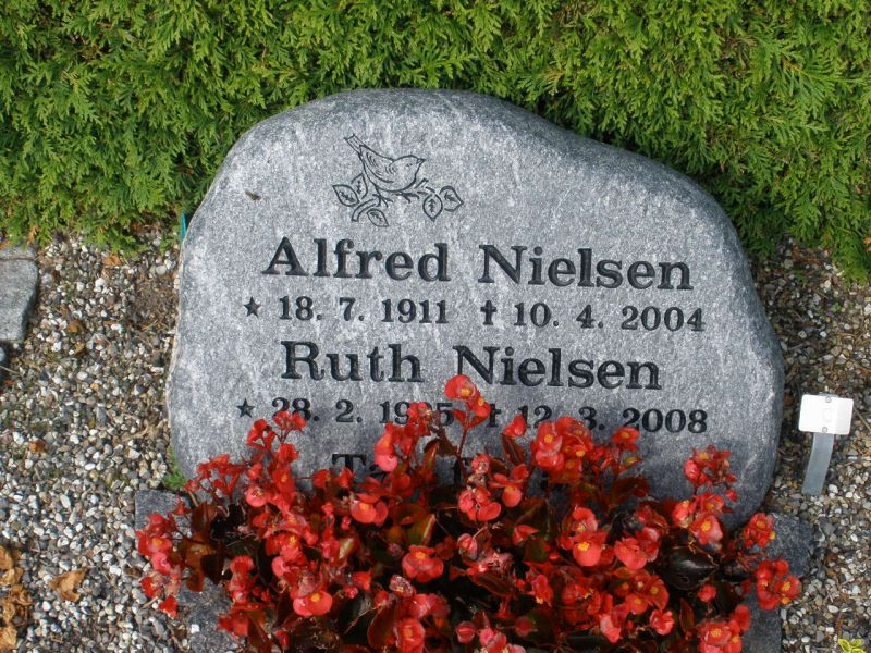 Ruth Nielsen .JPG